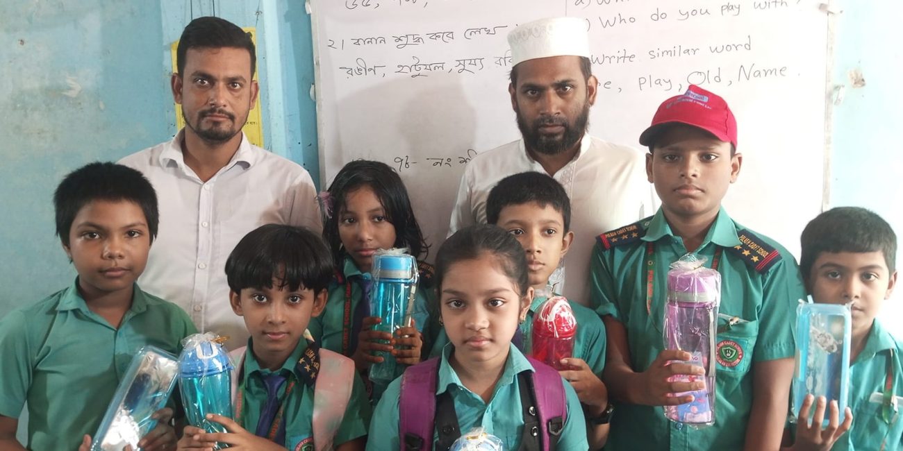 Handing over prizes to students